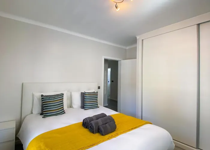 Village Square Coastal 2f