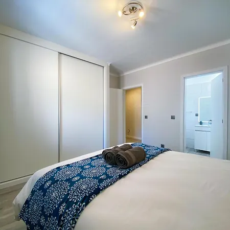 Apartment Village Square Coastal 2f *