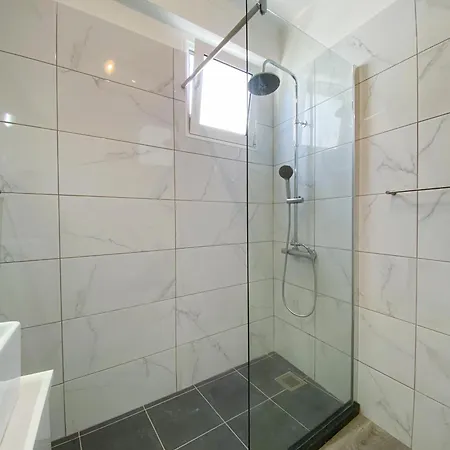 Apartment Village Square Coastal 2f Machico (Madeira)
