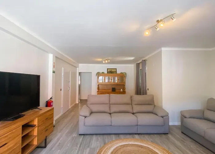 Village Square Coastal 2f * 马希库